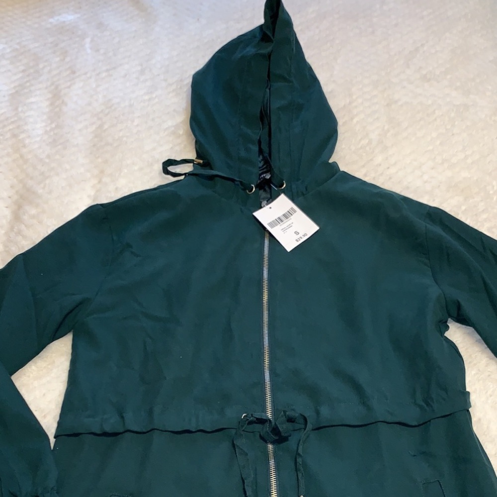 Forever 21 Green long drawstring jacket: NWT